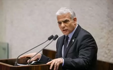 لابيد: الحكومة تطيل أمد الحرب بلا داع بسبب مشاكل نتنياهو