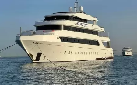 مصر: غرق مركب سياحي يحمل 45 شخصاً في البحر الأحمر