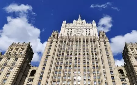 موسكو تفرض عقوبات على 30 مواطنا بريطانيا من بينهم شخصيات رفيعة