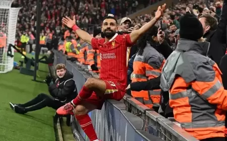 تحذير ليفربول من تكرار خطأ ميسي.. "امنحوا صلاح ما يريد"