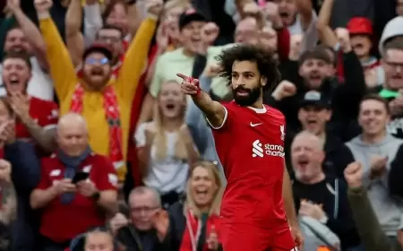 "ربما يعرف شيئاً".. مدرب ليفربول يسخر من صلاح