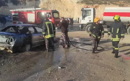 مستعمرون يحرقون منزلا ومركبتين في حوارة جنوب نابلس