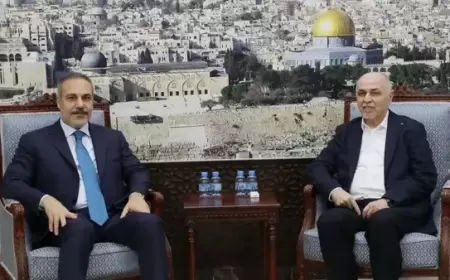 لقاءات مع بوغدانوف وهاكان.. حماس تبحث سبل الوصول لوقف إطلاق نار في غزة