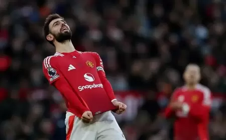 مفاجأة.. نجم مانشستر يونايتد انهار باكياً في مكتب رئيس توتنهام