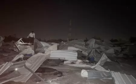 الاحتلال يهدم منشأة تجارية شرق قلقيلية