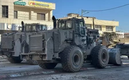 الاحتلال يواصل عدوانه على مخيم طولكرم: دمار واسع في البنية التحتية وممتلكات المواطنين