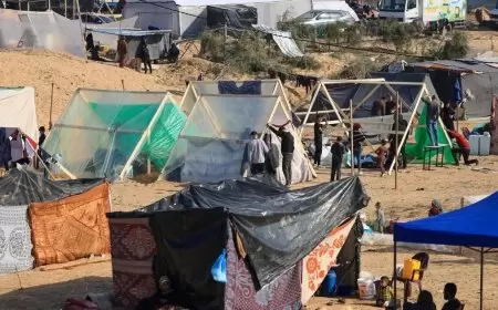خيام النازحين ... رحيل بصمت وخيام بالية لا تستر قاطنيها