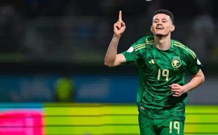 السعودية تهزم العراق وتتأهل لنصف نهائي كأس الخليج