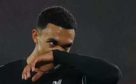 ريال مدريد يطلب أرنولد وليفربول يغلق الباب