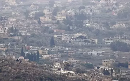 مقتل 6 أشخاص وإصابة اثنين بغارة إسرائيلية جنوب لبنان