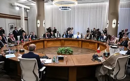 مباحثات دولية بالسعودية حول العملية الانتقالية بسورية