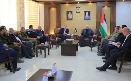 اللواء د. كميل يطلع الفريق الحاج إسماعيل جبر على أوضاع محافظة طولكرم و إحتياجاتها