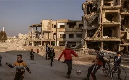 مسؤول أوروبي يؤكد ضرورة رفع العقوبات عن سوريا