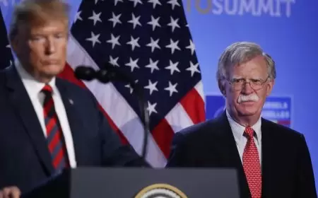 غبيّ ومثير الحرب".. ترامب يسحب الحماية السرية من مستشاره السابق