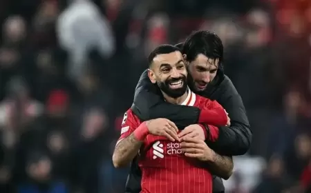 الكشف عن سبب يمنع صلاح من الرحيل عن ليفربول