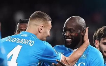 نابولي يحلق في صدارة الكالتشيو بالفوز على يوفنتوس