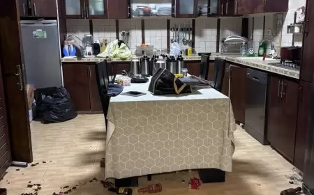 على خلفية استقبال أسير محرر.. الاحتلال يقتحم منازل وينفذ اعتداءات واعتقالات واسعة في القدس