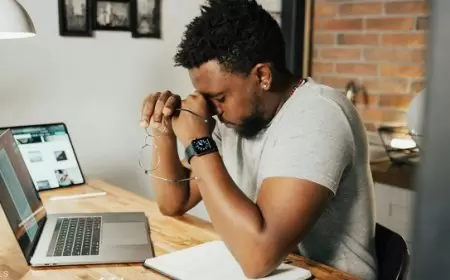 المنزل أم المكتب؟.. الأضرار الصحية تحدد العمل الأفضل