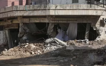 الاحتلال يفجر منازل ومخزنا في مخيم طولكرم