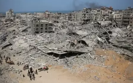 تقدير موقف: الصحف العالمية توثق الدمار في غزة وسط تصاعد الغضب من تمسك حماس بالسلطة 