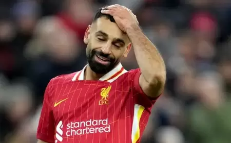 لاعب إنجلترا: مناقشة تجديد ليفربول لعقد صلاح "غباء"