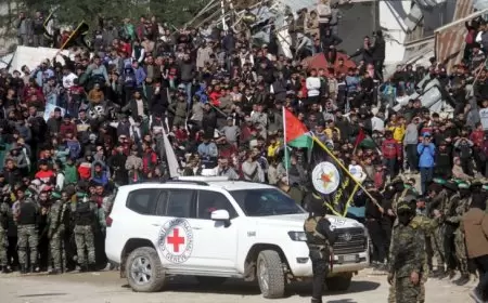 صحيفة: حماس قد تحتفظ بالاسرى لعرقلة خطة ترامب