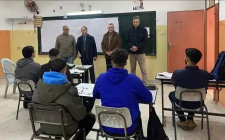تحت عنوان التحدي والإصرار وفي ظل الاقتحام المستمر لطولكرم التربية تمارس عملها وتتفقد مدارس زيتا