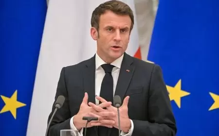 ماكرون يتعهد بدعم أوكرانيا في مفاوضات السلام