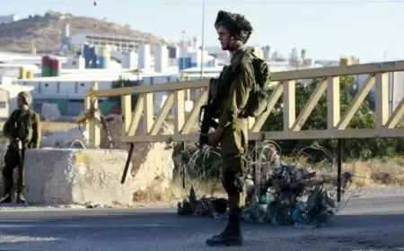 الاحتلال يغلق مدخل العيسوية شمال شرق القدس