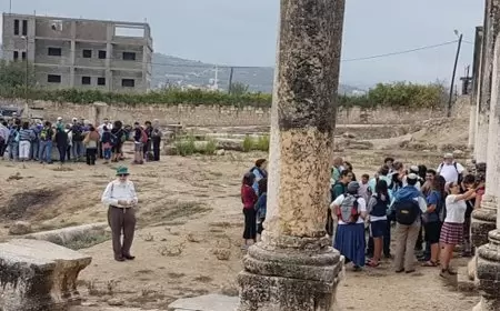 مستعمرون يقتحمون الموقع الأثري في سبسطية