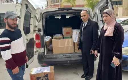 رغم الحالة الأمنية الصعبة التي تشهدها المنطقة مدرسة كفر عبوش الأساسية تقدم المساعدات الإنسانية في ظل الظروف الامنية المعقدة للطلبة النازحين