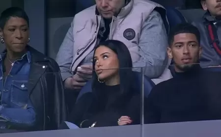 نظرات والدة بيلنغهام لـ"الحسناء الخائنة" تثير الاستغراب