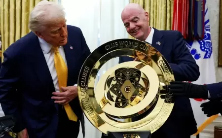 ترامب: "التوتر التجاري" مع كندا والمكسيك سيجعل مونديال 2026 مثيراً