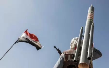 جيش الاحتلال الإسرائيلي يعترض صاروخا أطلق من اليمن وإصابة 13 شخصا لدى توجههم للملاجئ