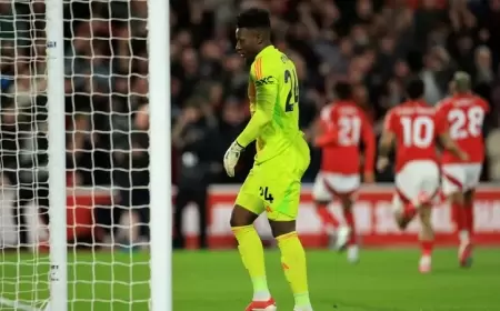 ماتيتش: أونانا أسوأ حارس مرمى في تاريخ مانشستر يونايتد