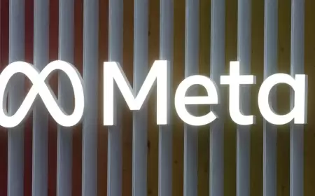 "ميتا" تتيح للمطورين واجهة برمجة تطبيقات لنماذج لاما