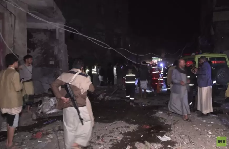 الصحة في صنعاء: 12 قتيلا و30 جريحا في حصيلة غير نهائية للقصف الأمريكي على سوق وحي فروة الشعبي
