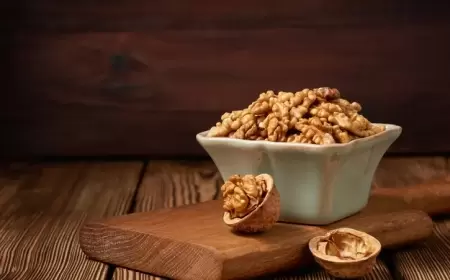 الجوز قد يحميك من سرطان القولون.. دراسة تكشف