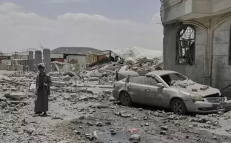 الحوثيون: غارات أميركية على ميناء رأس عيسى وجزيرة كمران بمحافظة الحديدة