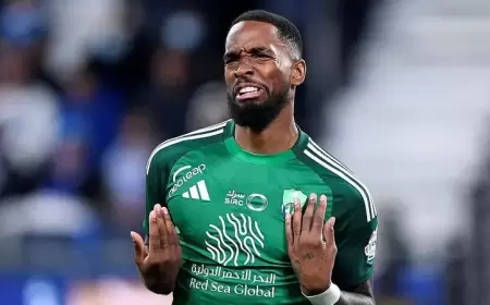 "تكنلوجيا".. جانب كوميدي غير معروف لتوني نجم أهلي جدة