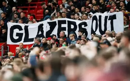 أمام أستون فيلا.. جماهير يونايتد تخطط للاحتجاج