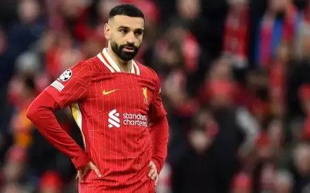 "الطفل" يزيد الضغط على صلاح.. الكرة الذهبية تبتعد