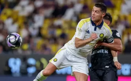 النصر يهزم الخليج بثنائية دوران ورونالدو