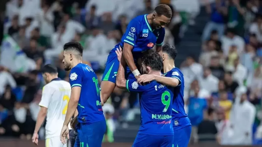 الفتح يقلب الطاولة على النصر بثلاثية
