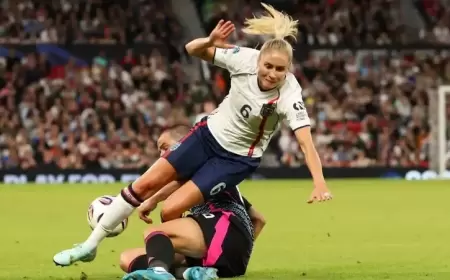 بونوتشي بعد تدخله العنيف على امرأة: "لم تمت بعد "