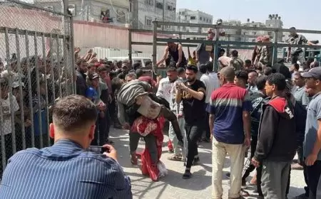 مجزرتان جديدتان برفح وخانيونس.. 80 شهيداً و200 مصاب بحق منتظري المساعدات