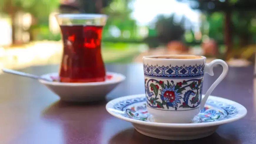 منها إنقاص الوزن.. 10 فوائد لاستبدال القهوة بالشاي الأخضر