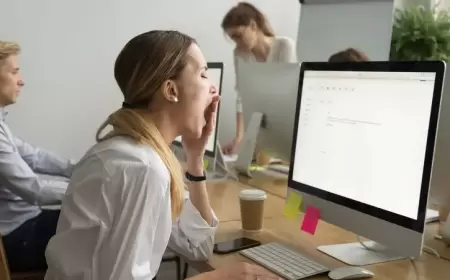 علاقة وثيقة بين النوم والعمل.. عالمة تشرح أهميتها