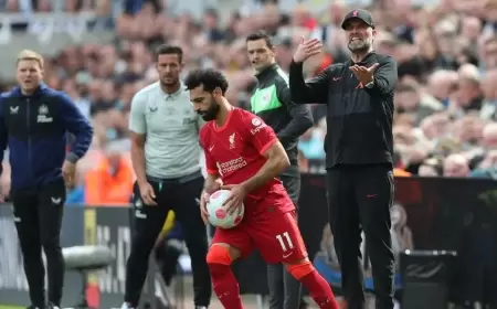 صلاح يتجاهل كلوب.. ويتحدى: أنا الأفضل في التاريخ