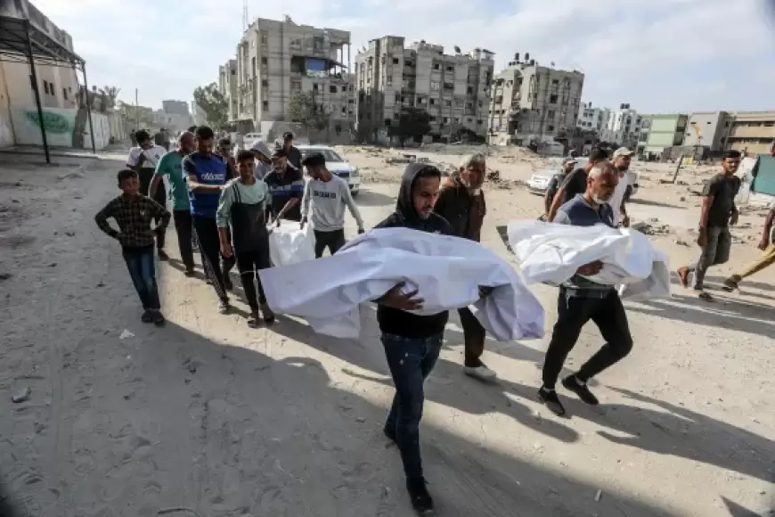  عشائر غزة تندد: 8 شهداء في جريمة حرب إسرائيلية تستهدف حماة المساعدات الإنسانية